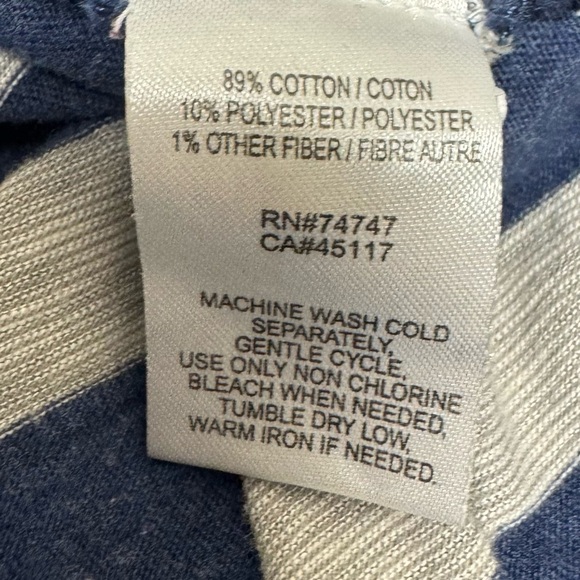 Natural Reflections Blue & Gray Striped Top with pocket - XL - Picture 6 of 7